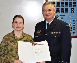 In the same ceremony, CCPL Lucy Tassell received her Bronze Duke of Edinburgh’s Award badge and certificate from 6 Wing Public Affairs & Communication Officer FLGOFF(AAFC) Paul Rosenzweig.