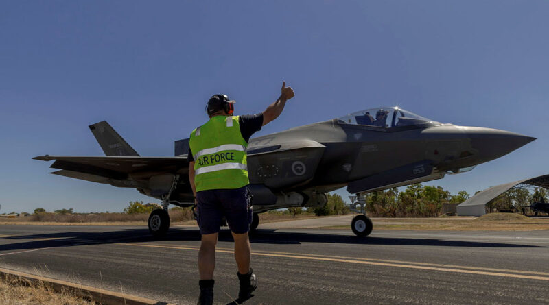 An F-35A Lightning II taxis in after a mission from RAAF Base Tindal during Exercise Arnhem Thunder 25. Story by Flight Lieutenant Kayla Walliss. Photos by Sergeant David Gibbs.