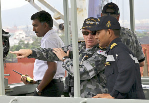 Commanding Officer HMAS Sirius, Commander Darren Grogan, and Indian Navy Lieutenant Aravirnd Bhat, discuss HMAS Sirius' departure from Visakhapatnam for AUSINDEX15.