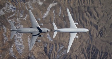 A Royal Australian Air Force KC-30A Multi-Role Tanker Transport refuels a United States Air Force C-17A Globemaster III transport. USAF photo