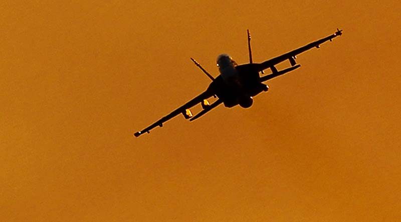 F/A-18F Super Hornet perfoms a handling display over Mindil Beach in Darwin. 2014 file photo by Corporal David Said.