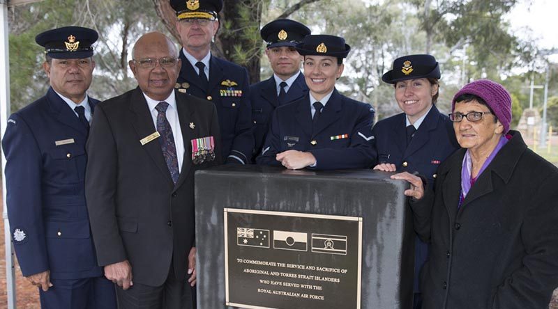 Warrant Officer Don Taylor, Uncle Harry Allie, Acting Chief of Air Force Air Vice - Marshal Warren McDonald, Leading Aircraftman Kyle Wetherall, Leading Aircraftwoman Rachael Ellem, Flight Lieutenant Melinda Mitchell and Aunty Agnes Shea. Photo by Corporal Bill Solomou