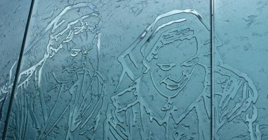 A glass-panel depiction of Australian Army nurses in WWII – part of a magnificent national memorial to Service Nurses on Anzac Parade, Canberra, dedicated in 1999. Photo by Brian Hartigan.