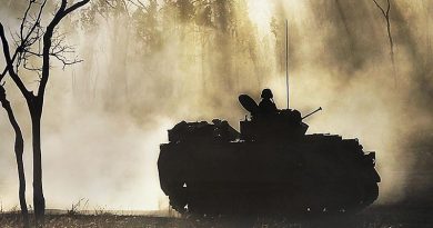 An M113AS4 at Shoalwater Bay. Photo by Leading Seaman Andrew Dakin.