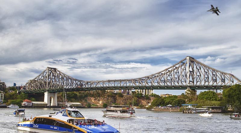 An F/A-18F Super Hornet flies low over the Story Bridge during the lead up to Riverfire 2013. File photo by Corporal Glen McCarthy.