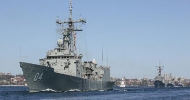 HMAS Darwin leads HMA Ships Melbourne, Parramatta and Toowoomba from Sydney Harbour during the fleet departure for Indo-Pacific Endeavour 2017. Photo by Chief Petty Officer Phillip Hunt.