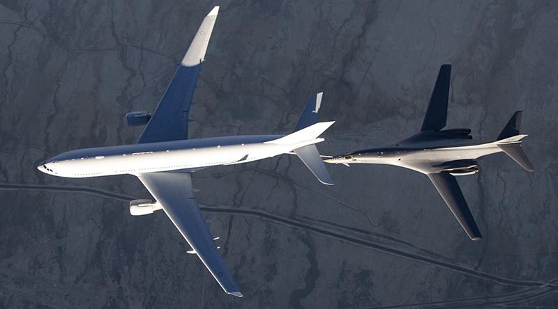 Air-to-air refuelling trials between an Australian KC-30A and United States B-1B Lancer. USAF photo by Christian Turner.