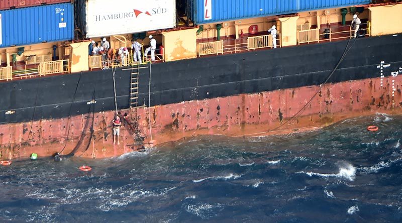 A Norwegian yachtsman is hauled aboard the MV Southern Lily shortly after 5pm Sunday 19 November in rough seas 400km north-east of Auckland, in the New Zealand Defence Force’s second successful search and rescue operation for the weekend. NZDF photo.