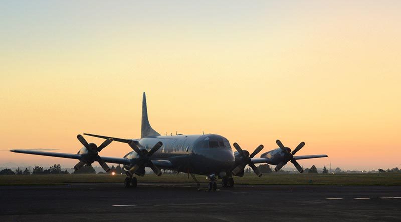 An RNZAF Orion on the tarmac shortly before departing on a search mission off Kiribati, 27 January 2018.