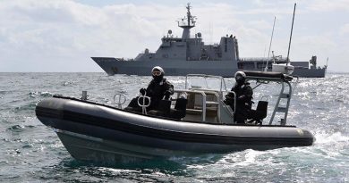 Royal New Zealand Navy’s offshore patrol vessel HMNZS Wellington in the sub-Antarctic on a resupply mission for the Department of Conservation and MetService. NZDF file photo.