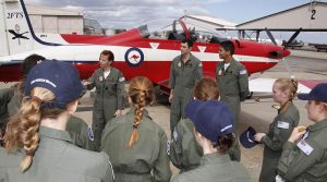 Air Force Flight Camp for Young Women participants chat with Flight Lieutenant Belinda Beatty from No 2 Flying Training School. Photo by Sergeant Pete Gammie.