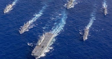 Formation exercise conducted by HMA Ships Adelaide, Success, Melbourne and Toowoomba in company with HMNZS Te Mana and HMCS Vancouver during their transit to Hawaii for Exercise RIMPAC 18. Photo by Able Seaman Christopher Szumlanski.
