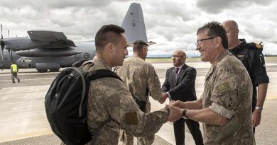 NZDF COMJ Major General Tim Gall and Defence Minister Ron Mark farewell New Zealand troops at RNZAF Base Ohakea as they begin their journey to the Middle East for Task Group Taji 8. NZDF photo.