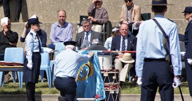 The blessing of the new 622 Squadron Banner by the 6 Wing Chaplain, Flight Lieutenant (AAFC) John Bennett. Photo by Flying Officer (AAFC) Paul Rosenzweig.