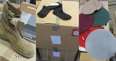 Footwear, headdress and clothing items at auction with 49 reserve. Some say they should have been given to ADF Cadet units.