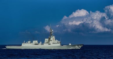 HMAS Hobart underway at sea. Photo by Able Seaman Steven Thomson.