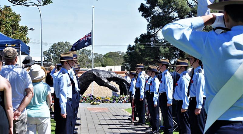 The 608 Squadron Honour Guard for the Gawler 2018 Remembrance Day memorial service. Photo by Flying Officer (AAFC) Paul Rosenzweig