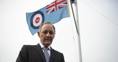 Ian Hingston outside the Royal New Zealand Air Force Publications Information and Drawing office in Heretaunga, Wellington. NZDF photo.