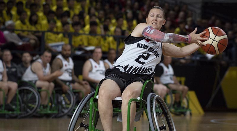 Major Kiely Pepper, who has been named in the New Zealand Defence Force Invictus Games team to compete in The Netherlands next year, competing in the 2018 Games in Sydney. NZDF photo.
