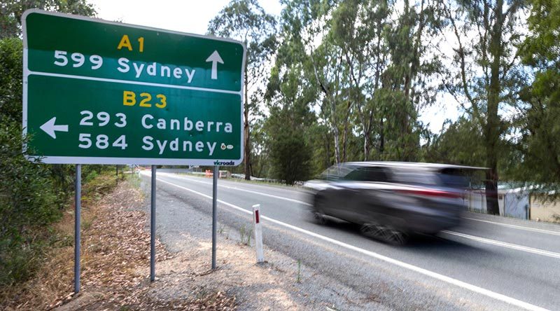 Australian Defence Force and Republic of Fiji Military Forces personnel have contributed to the effort to reopen a 150km stretch of the Princes Highway (A1) between Cann River and the NSW border, which was closed due to severe bushfires in Victoria. Photo by Leading Seaman Kieren Whiteley.