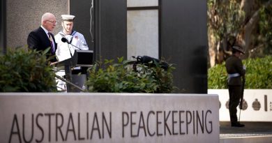 Governor-General, General (Retd) David Hurley, addresses the congregation at the National Commemorative Service for the 25th anniversary of the UN Assistance Mission in Rwanda, at the Australian Peacekeeping Memorial, Canberra. Photo by Lauren Larking.