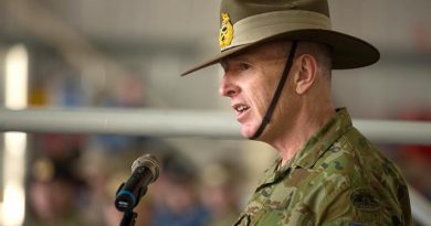 Then Major General [now Lieutenant General] John Frewen addresses deployed personnel in the Middle East. Photo by WO2 Neil Ruskin.