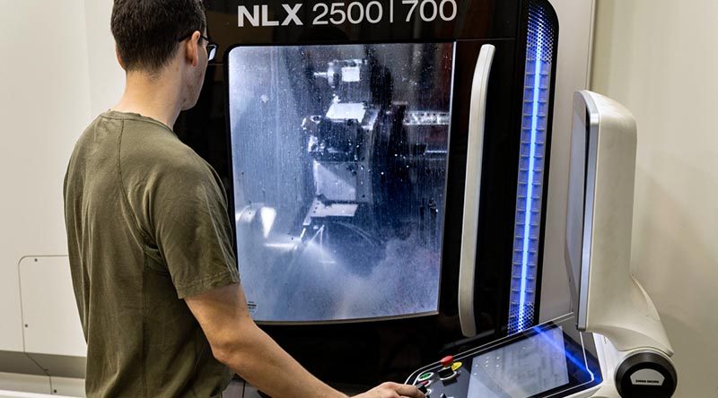 Australian Army soldier Lance Corporal 'A', a Special Operations Logistic Squadron armament fitter, uses a commercial lathe at Holsworthy Barracks, Sydney. Photo by Sergeant Janine Fabre.