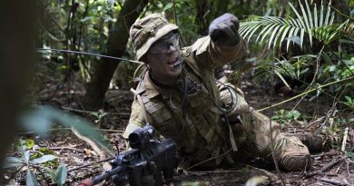 Lieutenant Patrick Omodei, of 3rd Battalion, Royal Australian Regiment, calls out enemy target indications during the Infantry Regimental Officers Basic Course. Photo by Corporal Brodie Cross.