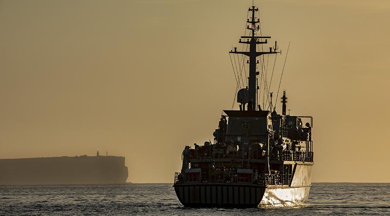 Minehunter coastal HMAS Yarra at anchor in Jervis Bay during Exercise Cuttlefish 2020. Photo by Chief Petty Officer Cameron Martin.