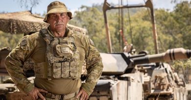 WO2 Terry Lemmon, 2/14LHR (QMI), at Shoalwater Bay Training Area – having served his maximum allowed time in the British Army, came to Australia in his early 40s to continue his military career. Photo by Trooper Jonathan Goedhart.