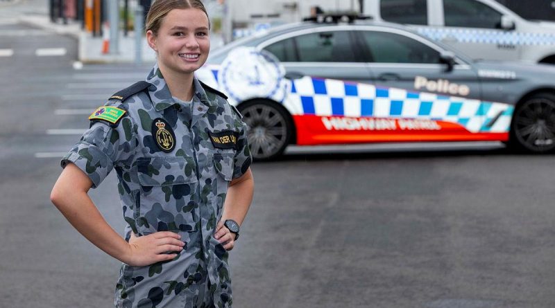 Seaman Sophie Van Der Linden at Sydney Airport during Operation COVID-19 Assist. Photo by Leading Seaman Nadav Harel.