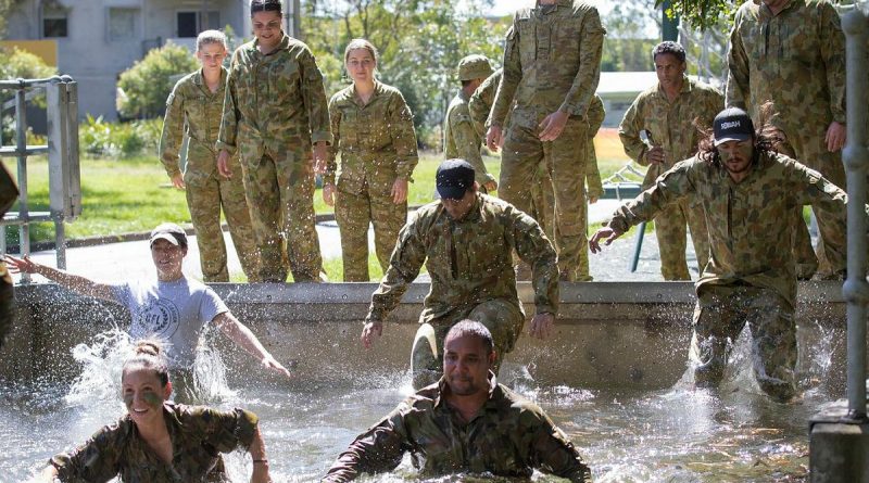 The Deadly Choices team on the Gallopoli Barrakcs obstacle course in Brisbane. Story by Captain Jesse Robilliard. Photo by Private Hamid Farahani.