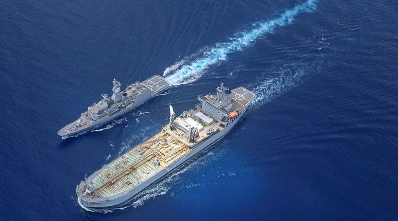 HMA Ships Ballarat and Sirius conduct a replenishment-at-sea in the Karimata Strait. Story by Lieutenant Gary McHugh. Photo by Petty Officer Mumbi.