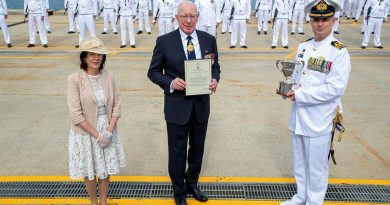 Governor-General General (retd) David Hurley, centre, and his wife Linda Hurley present the 2020 Duke of Gloucester Cup to Commanding Officer HMAS Arunta Commander Anthony Nagle. Story by Acting Sub-Lieutenant Jack Meadows. Photo by by Leading Seaman Richard Cordell.