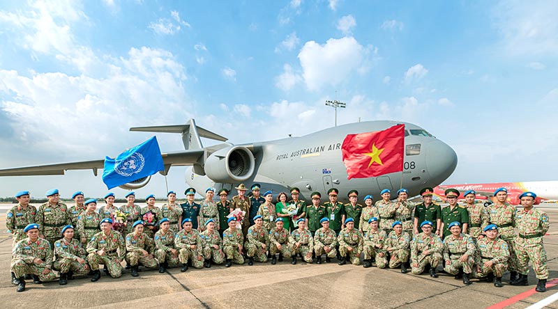 Vietnamese peacekeepers preparing to deploy to South Sudan on RAAF C-17A Globemaster III from Ho Chi Minh City. Photo by Cần Thơ Kỷ Yếu.