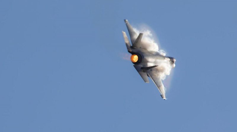 An F-35A Lightning II aircraft from RAAF Base Williamtown, thrills the crowds with an aerial handling display at the Central Coast Airshow, NSW. Photo by Corporal Craig Barrett.