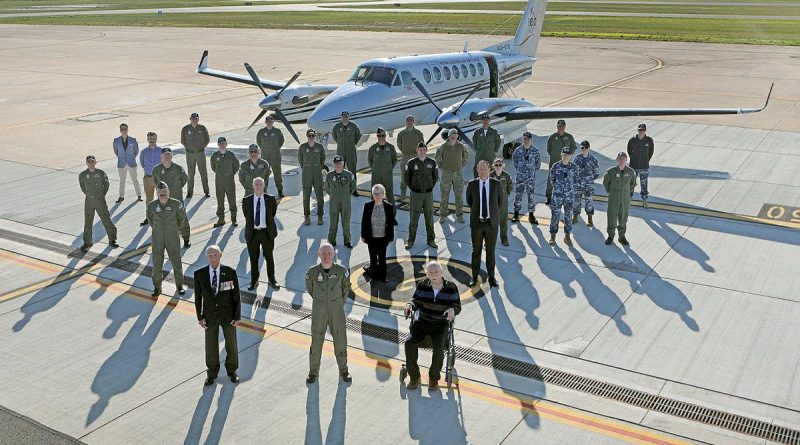 Former commanders and No. 32 Squadron members celebrated the 32nd birthday of the squadron's re-formation at RAAF Base East Sale. Story by Flight Lieutenant Julia Ravell. Photo by Petty Officer Rick Prideaux.