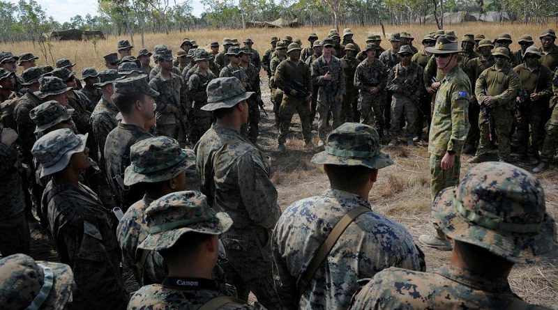 Chief of the Australian Defence Force General Angus Campbell addresses US Marines and Australian Army gunners of 8/12 Regiment, Royal Australian Artillery, at a bilateral gun battery. Story by Private Jacob Joseph.