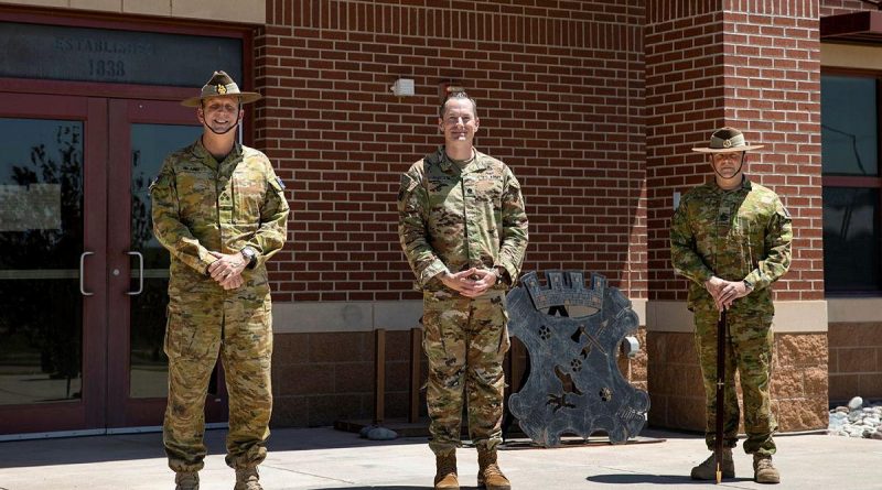 Lieutenant Colonel Drew Rhodes, centre, with Brigadier Jason Blain, left, and Warrant Officer Class One Matthew Bold at Fort Carson, Colorado Springs. Story by Captain Taylor Lynch 30 June 2021. Photo by Corporal Nicole Dorrett.