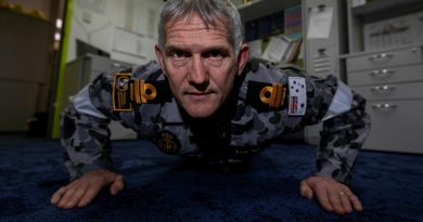 Lieutenant Shaun Logan, from Navy Engineering Systems Centre – Stirling, WA, took part in the 2021 Push-Up Challenge for mental health awareness. Story by Leading Seaman Kylie Jagiello. Photo by Leading Seaman Ronnie Baltoft.