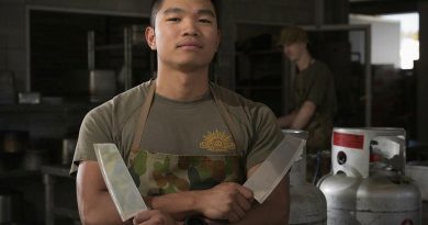 Private Zaniel Noriel, of the 10th Force Support Battalion, at the Camp Growl kitchen during Exercise Talisman Sabre. Story by Lieutenant Max Logan. Photo by Corporal Madhur Chitnis.