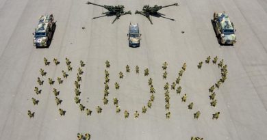 Soldiers from the 3rd Brigade support R U OK? Day at Lavarack Barracks, Queensland. Story by Private Jacob Joseph. Photo by Corporal Brodie Cross.