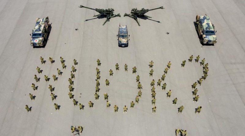 Soldiers from the 3rd Brigade support R U OK? Day at Lavarack Barracks, Queensland. Story by Private Jacob Joseph. Photo by Corporal Brodie Cross.