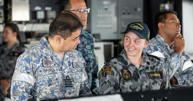 Malaysian defence personnel onboard HMAS Canberra during Indo-Pacific Endeavour 2021. Story by Lieutenant Alicia Morris, Royal Canadian Navy. Photo by Leading Seaman Nadav Harel.