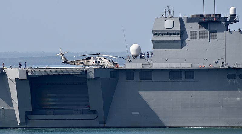 JS Kaga arrives in Darwin for a port visit. Photo by Barrie Collins.