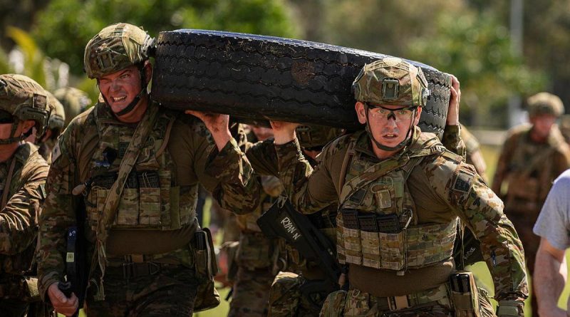 Craftsman Cameron Radke, right, and his team take part in Exercise Combat Echidna at Gallipoli Barracks, Brisbane. Story by Captain Jesse Robilliard. Photo by Corporal Nicole Dorrett.