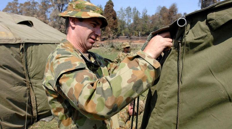 Lance Corporal Craig Luchetta on Operation Victoria Bushfire Assist in 2009 when he was a private. Story by Flight Lieutenant Nick O’Connor. Photo by Warrant Officer Class Two Graham McBean.