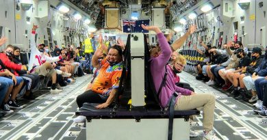 Ipswich Indigenous community members and children inside a C-17A Globemaster III for a flight from RAAF Base Amberley. Story by Flying Officer Lily Lancaster. Photo by Sergeant Peter Borys.