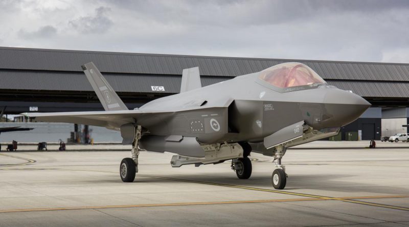 One of latest F-35A Lightning II aircraft (A35-040) arrives back to RAAF Base WIlliamtown after ferrying from the United States. Story by Alisha Welch. Photo by Sergeant David Gibbs.