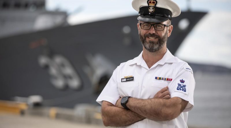 Petty Officer Daniel McRoe returns home to Tasmania in HMAS Hobart, which supported the 184th Royal Hobart Regatta. Story by Lieutenant Nancy Cotton. Photo by Leading Seaman Daniel Goodman.